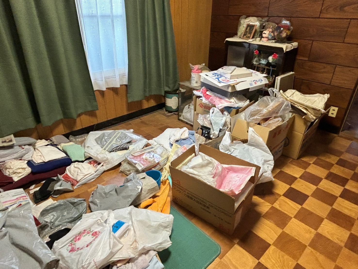 空き家片付け前