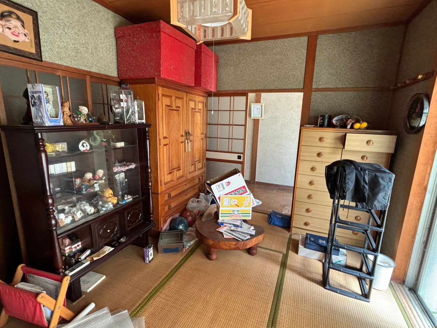 遺品整理前の和室