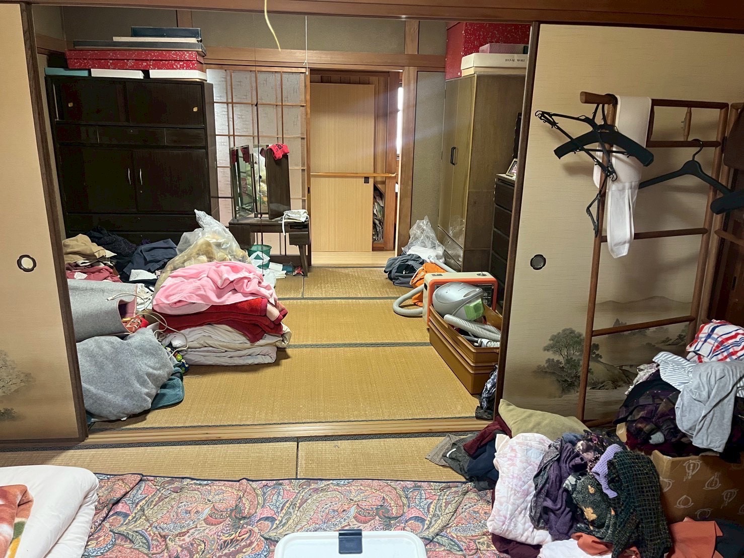 遺品整理前の和室