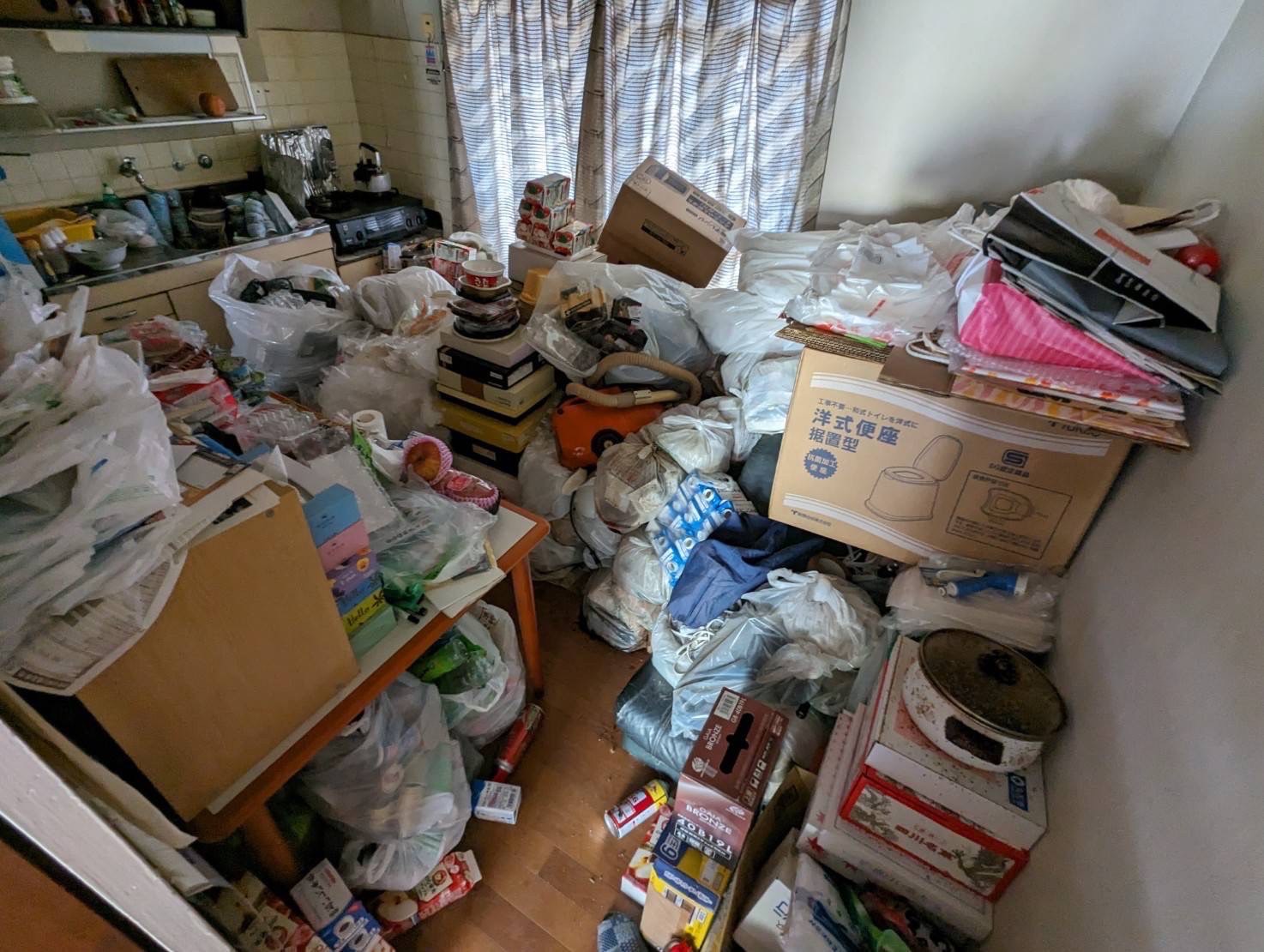 ゴミ屋敷片付け前