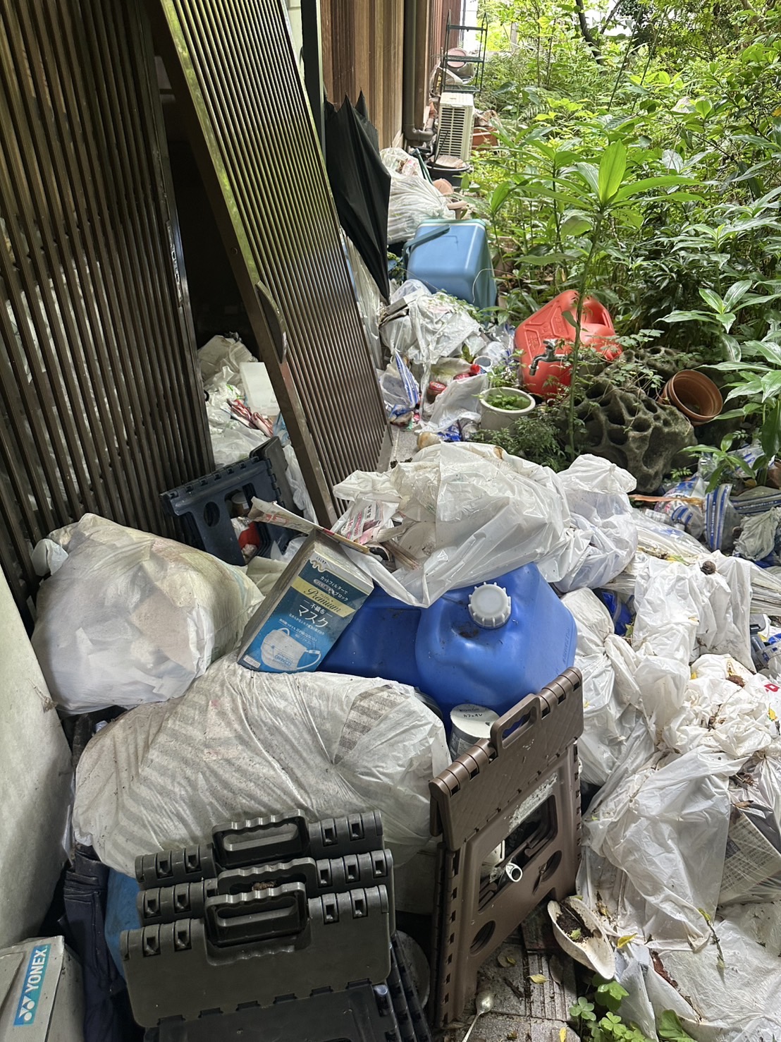 ゴミ屋敷片付け前